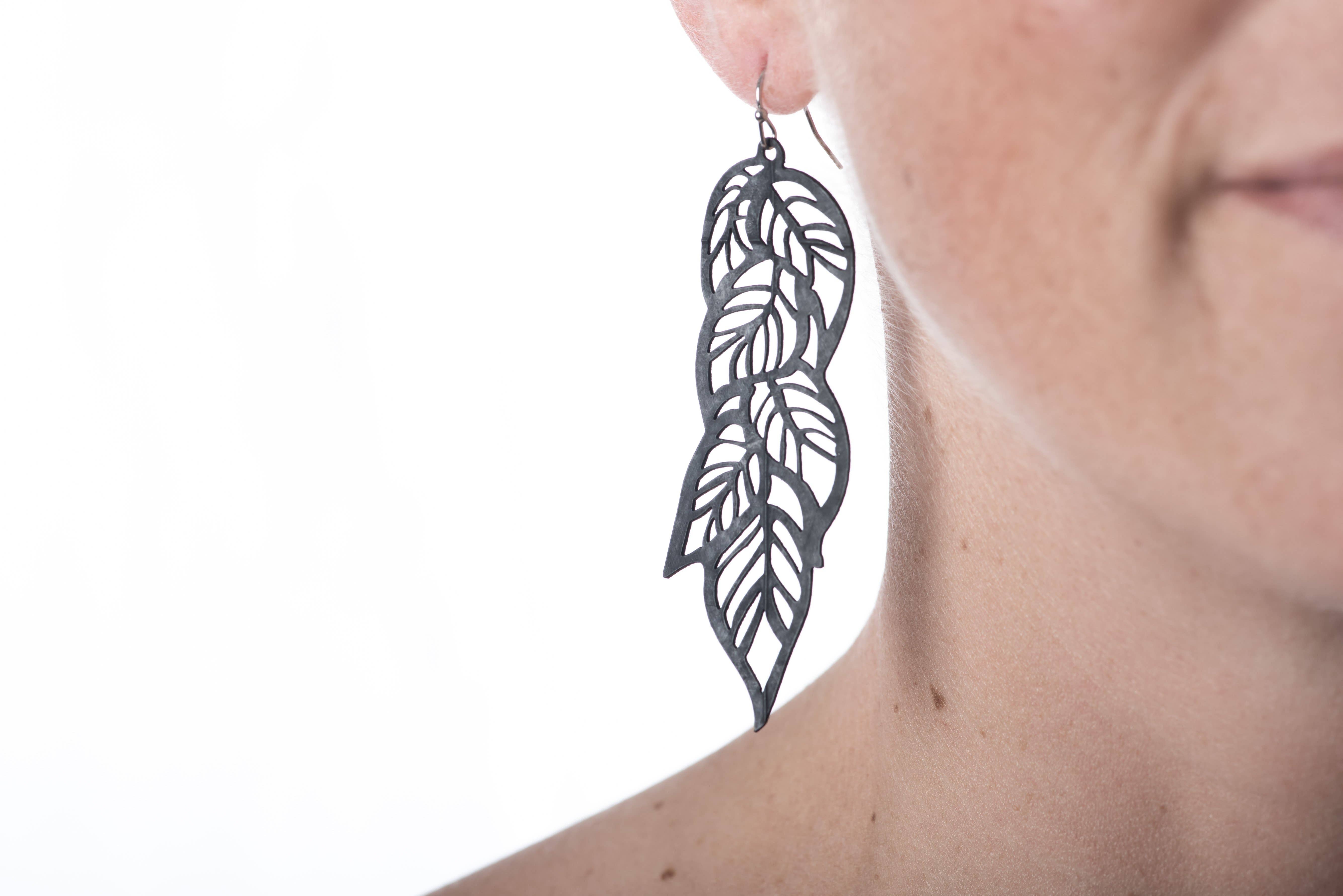 ABD Culture – Großhandel Ohrhänger – Tropische Blätter Gummi-Ohrring1