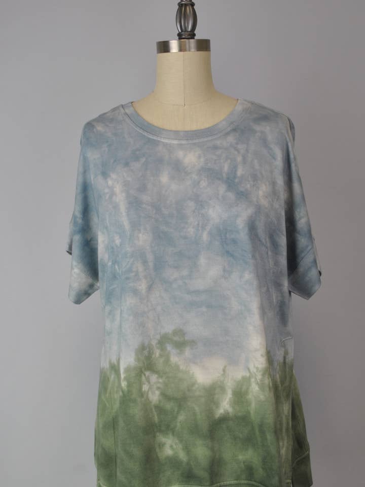 Cutoff Sleeve Tie Dye Top - Grizzly Stone (D190692) for wholesale by Dantelle Apparel