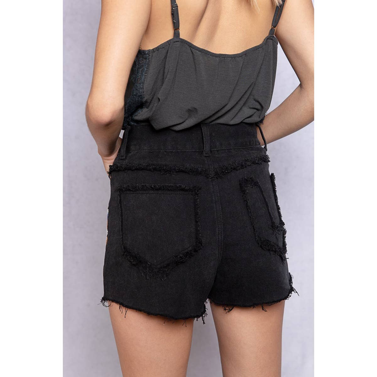 Pol Clothing - Wholesale Shorts - Women's - Floral Patch Print Short SALE1