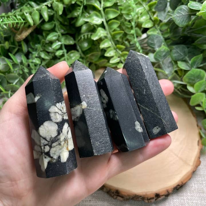 Copper Ashes - Wholesale Spiritual Stone/Crystal - Chrysanthemum Agate Tower