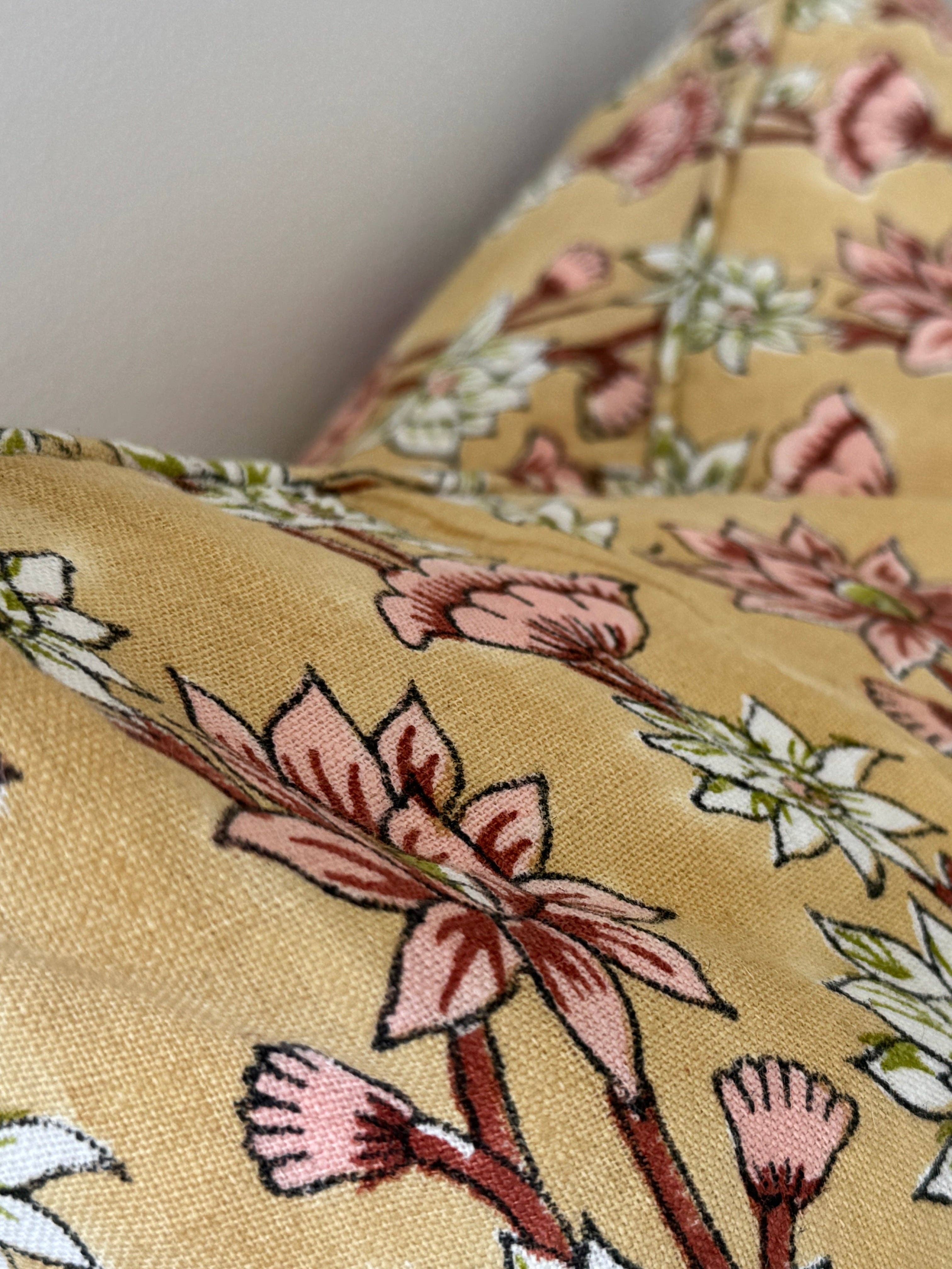 Humble Living - Vente Coussin décoratif - Fleur de lotus5