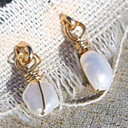 “Pearl” earrings for wholesale by la plagette sauvage