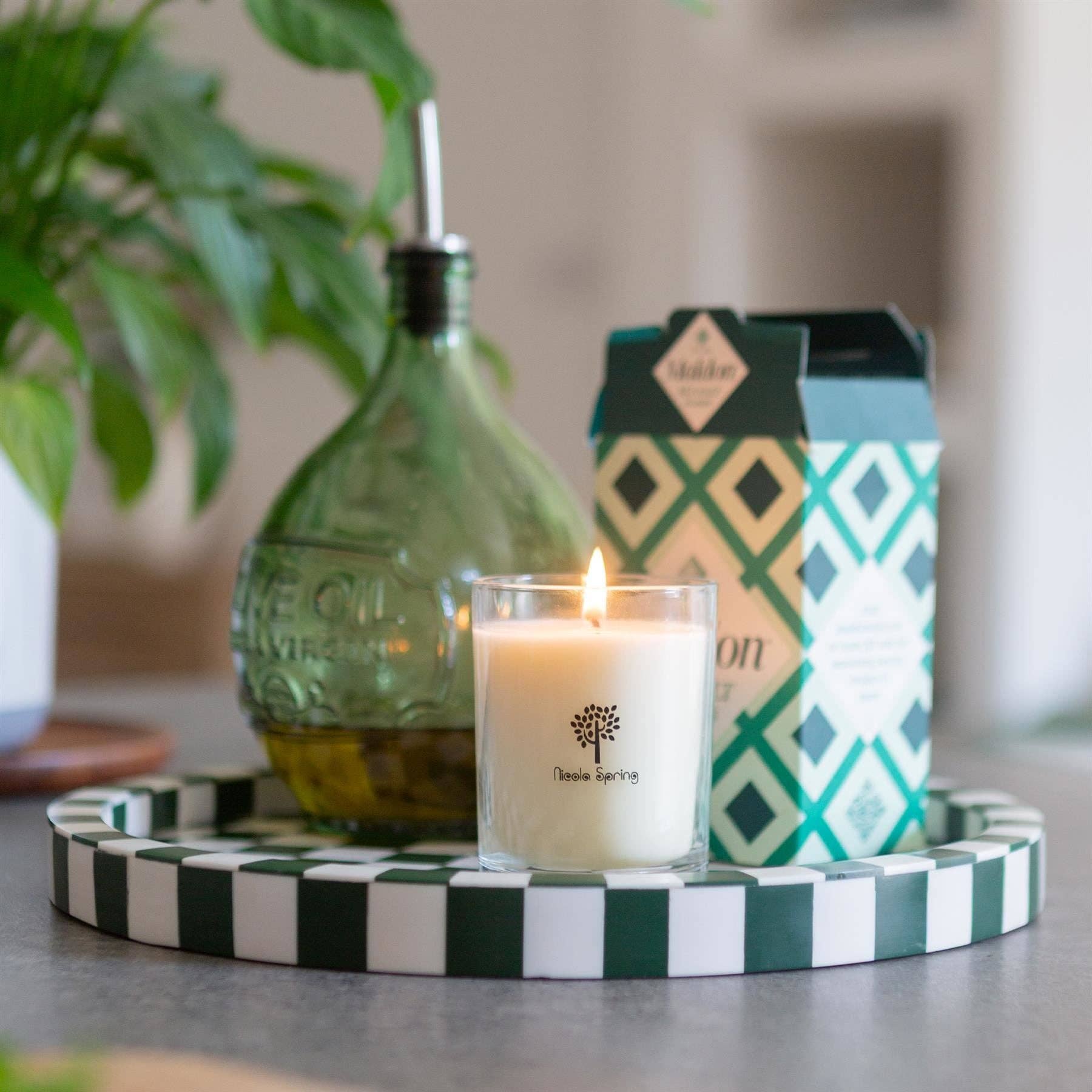 Rinkit Ltd – wholesale Jar/filled candle – Soy Wax Scented Candle - 160g - Mulled Wine1