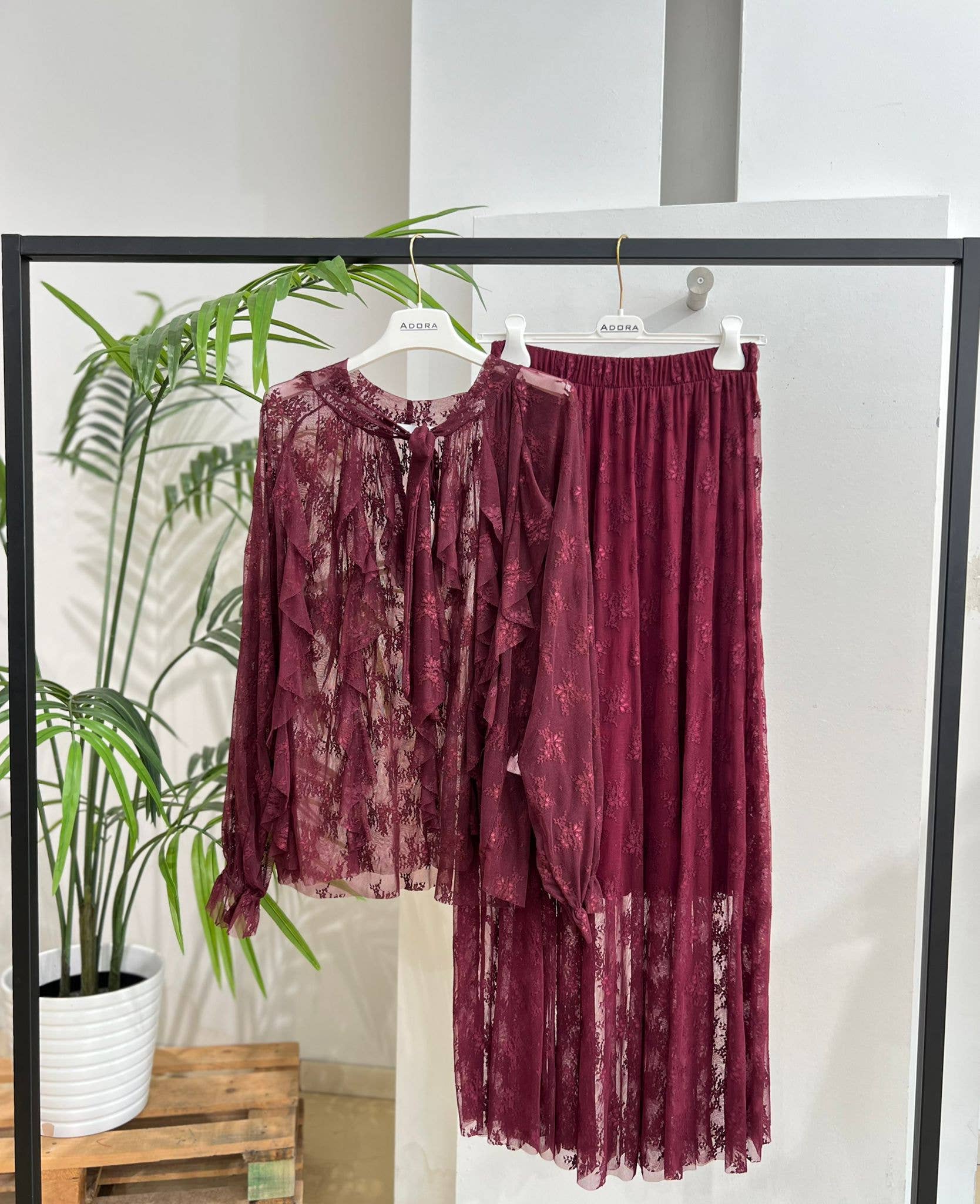 ADORA - Wholesale Skirt - Women's - Lace Skirt1