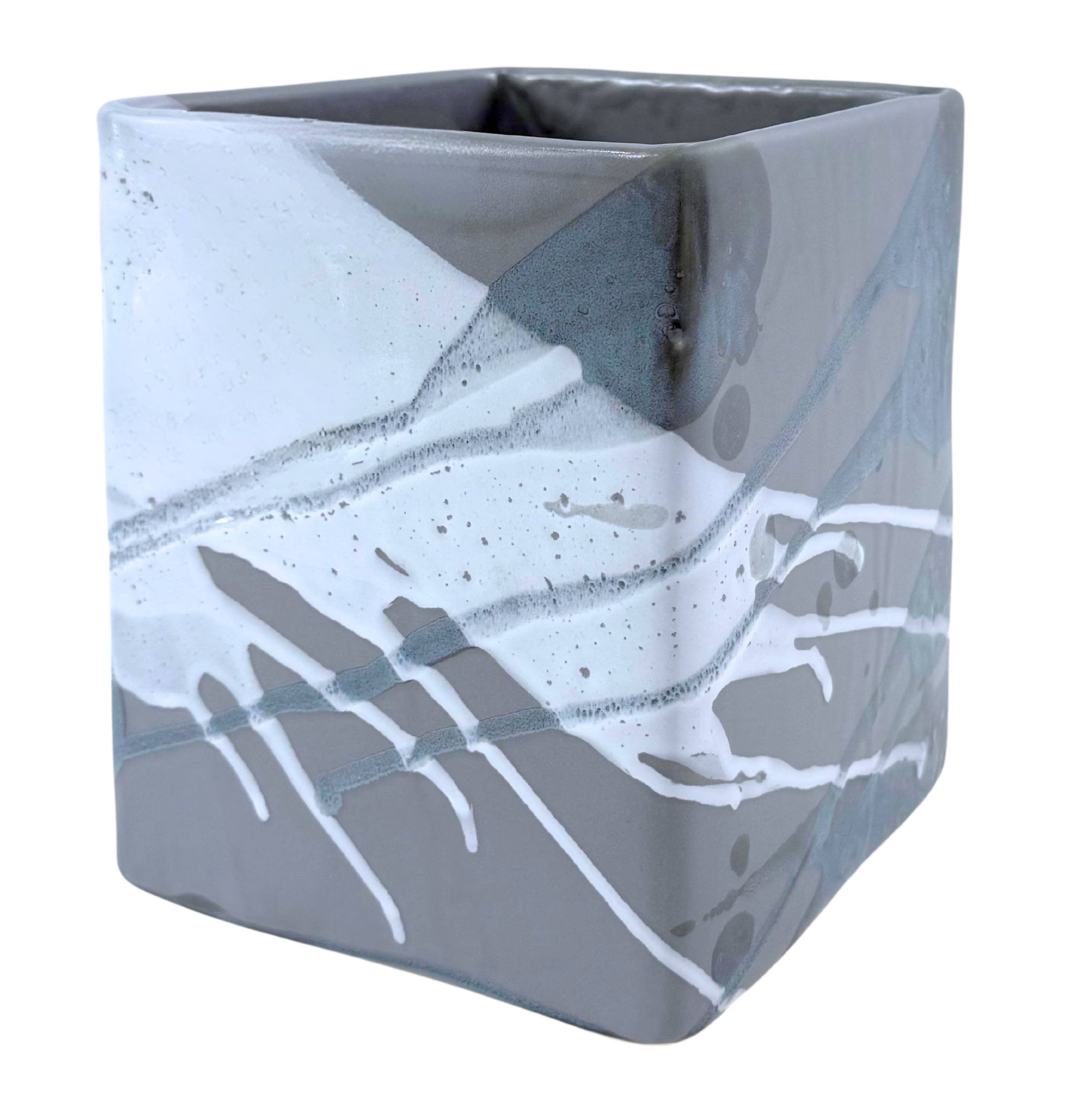 ALEX MARSHALL STUDIOS - Wholesale Vase - Medium Square Vase1