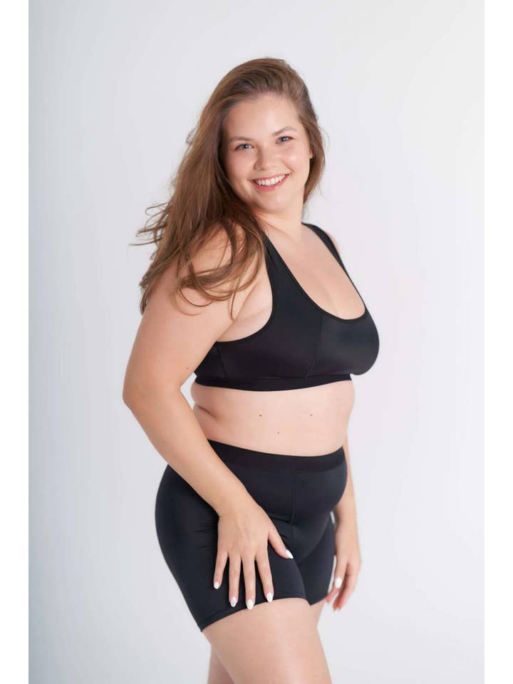 Zwart ELLA super absorberende menstruatieboxershort voor groothandel op Faire7