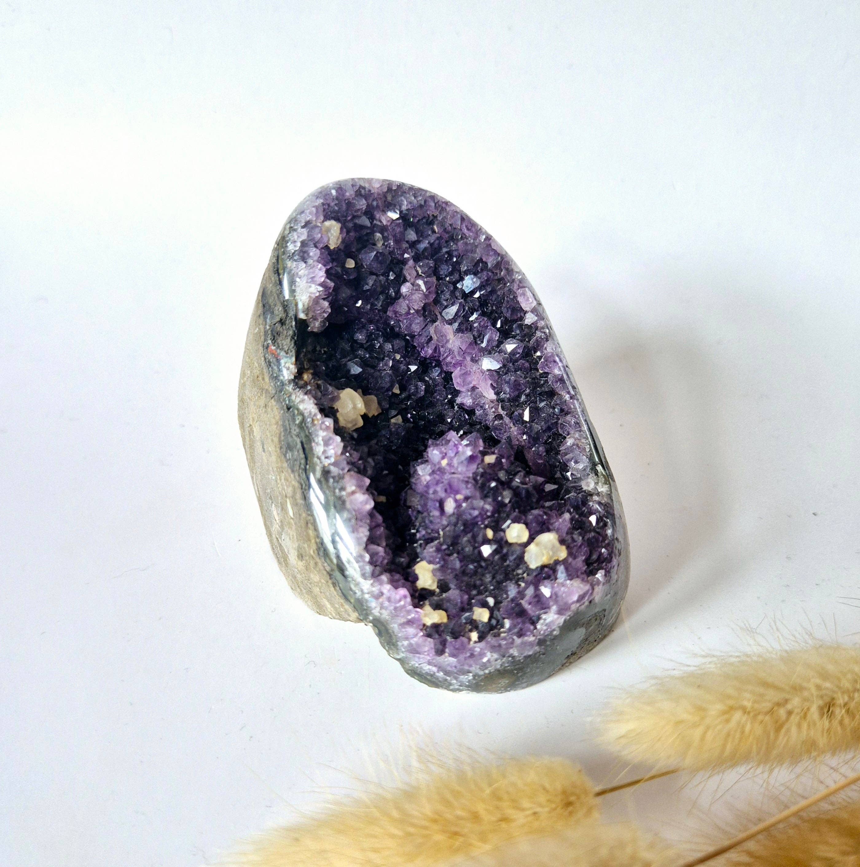 Moonlight Gemstones – wholesale Andlig sten/kristall – Ädelsten Polerad Ametist Geod av 342 gram – Andlig Blickfångare med Kraftfull Energi