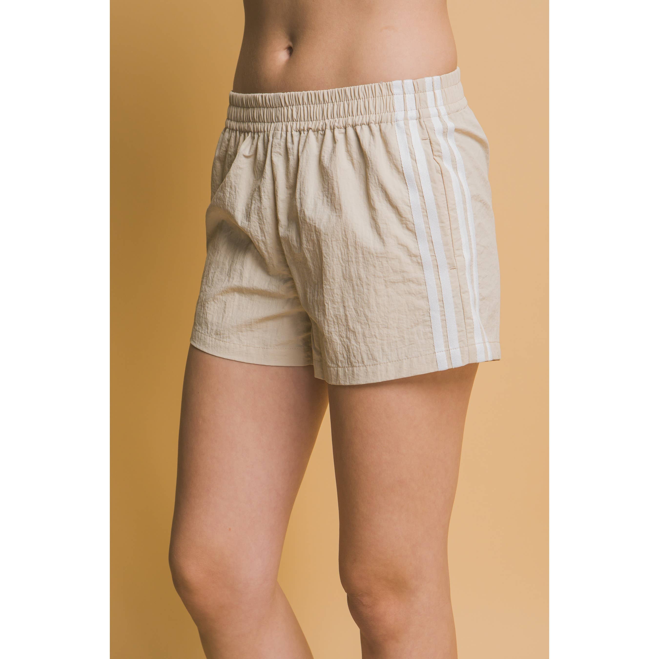 ITSSY - Wholesale Shorts - Women's - Side Stripe Windbreaker Shorts6