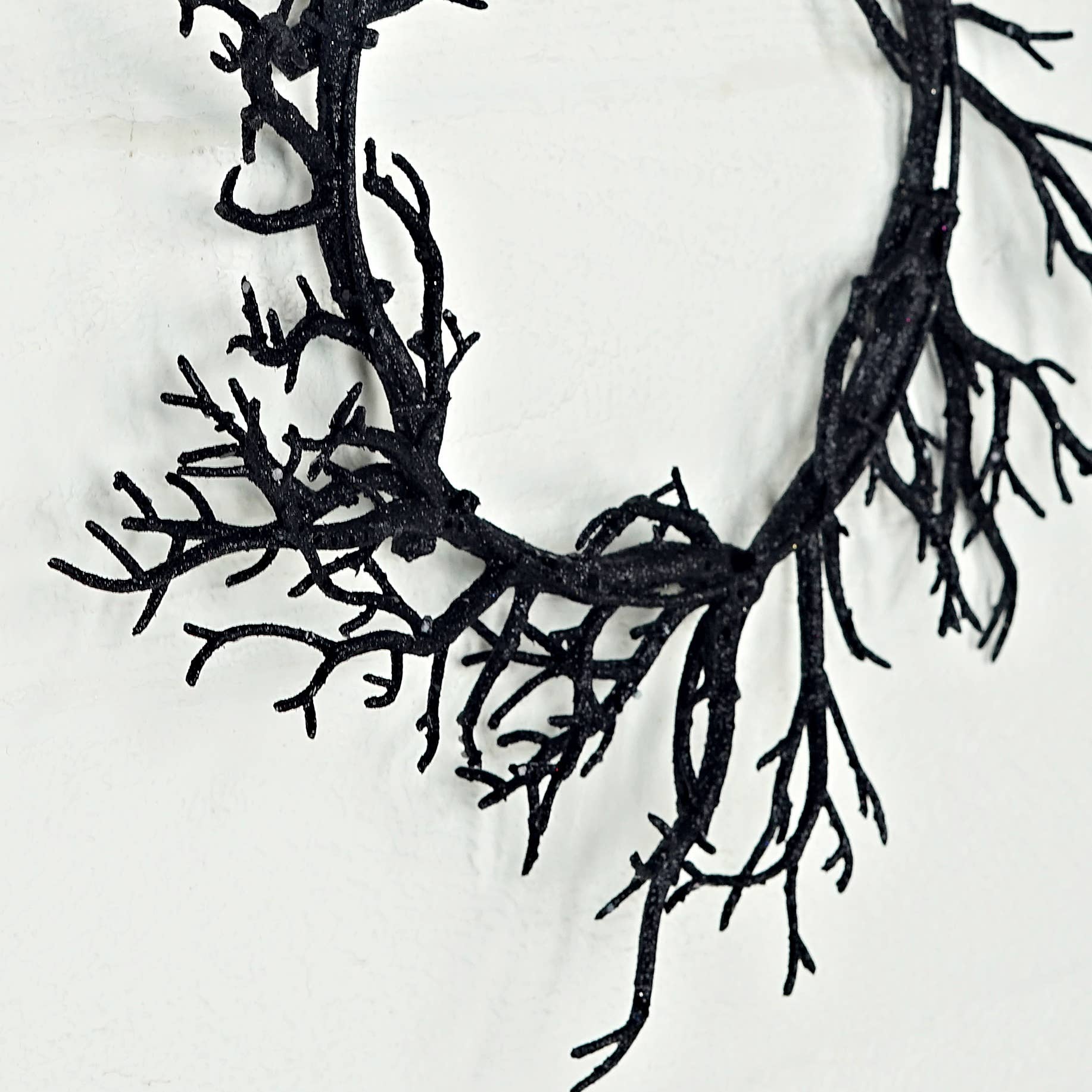 Impressive Enterprises, Inc. - Wholesale Wreath - 31300-18in Wreath-Black glittered twigs2