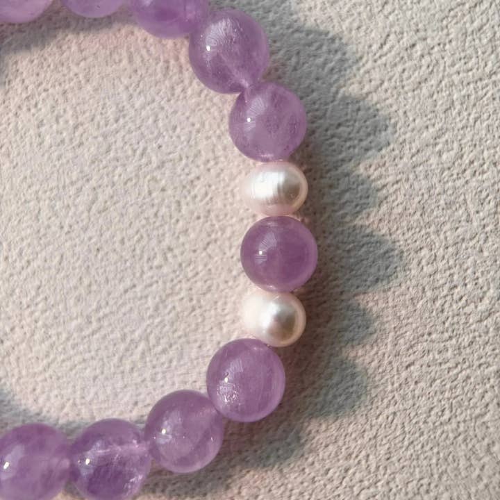 Amaré - Wholesale Beaded Bracelet - Lavender Amethyst & Pearl Bracelet – 10mm Beaded Gemstone1