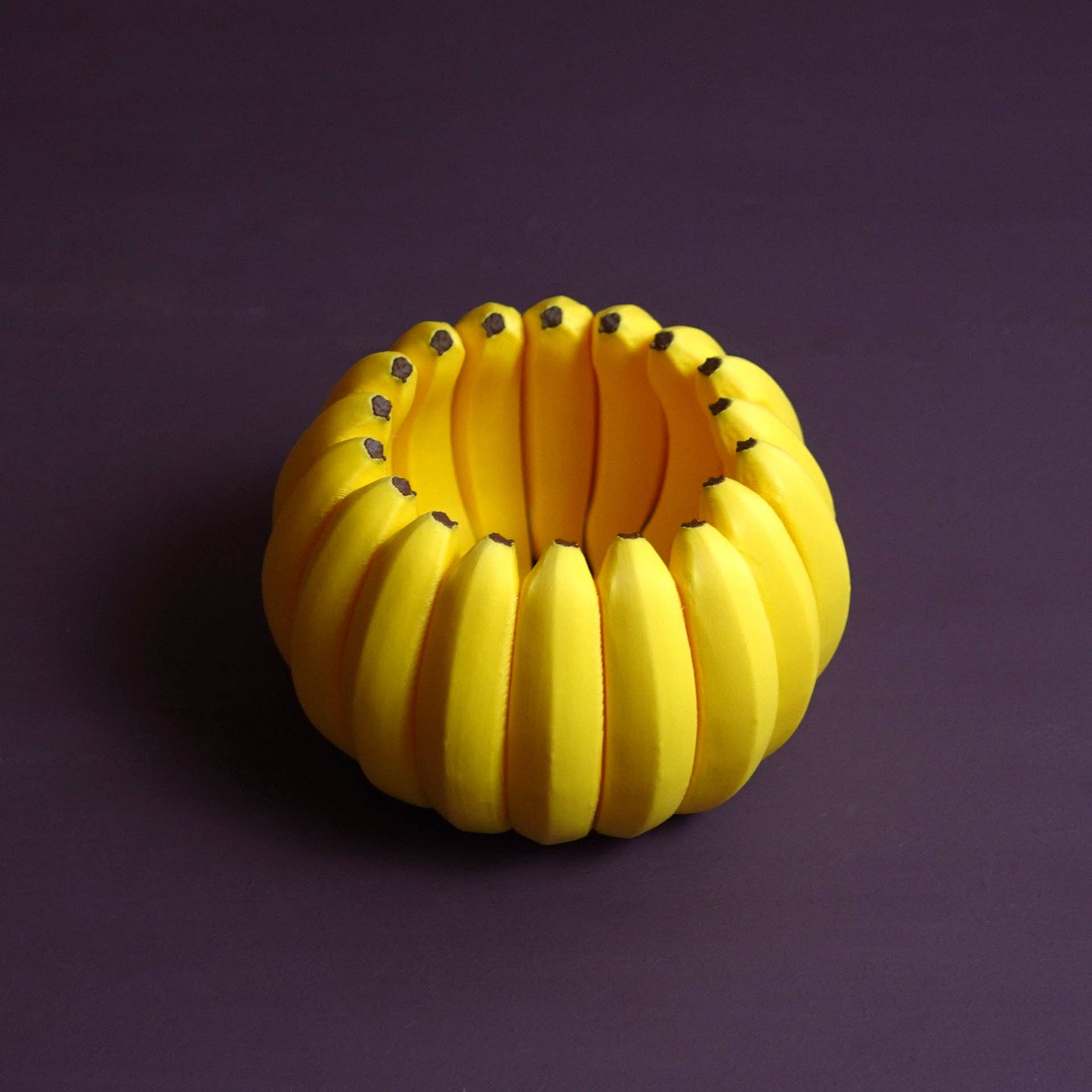 Roomberry - Wholesale Magnet - Banana Fridge Magnets – 4, 8, or 18 Decorative Magnets in a Ring3