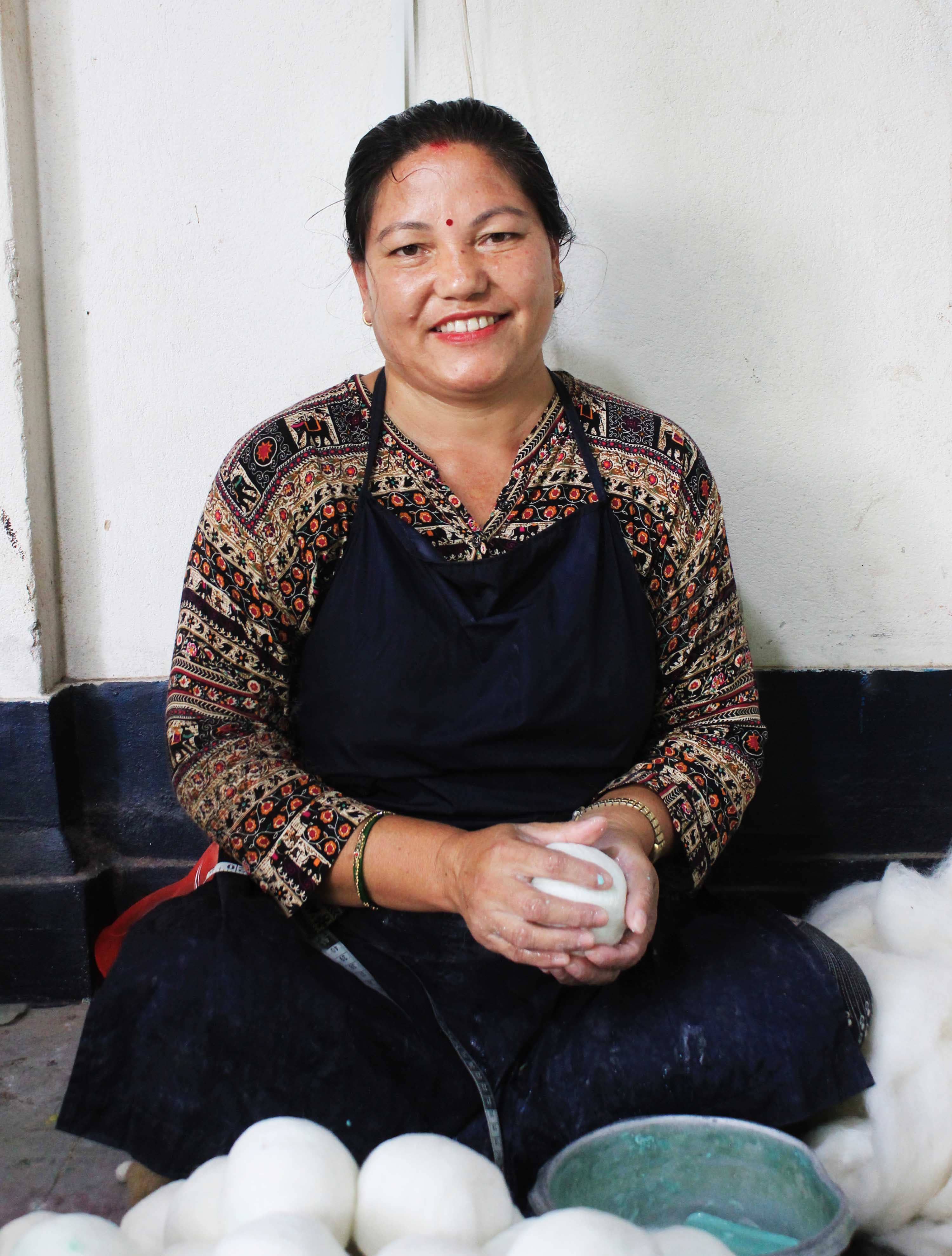 Fibres of Life - Wool & Felt - Wholesale Dryer Balls - Felt Dryer Balls-Plain | Wool Dryer Balls | Unscented Dryers7