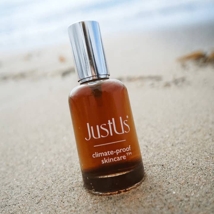 Stram + Glød. Forfinende Mist - til Opstramning, Hydrering, Fine Linjer + Cellefornyelse for engroshandel hos JustUs Skincare