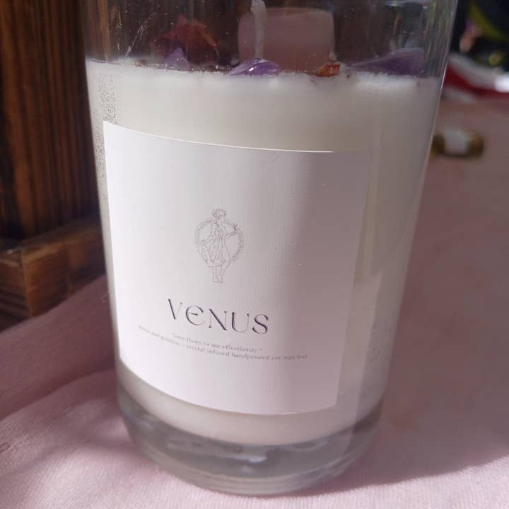 moon and mantras - Wholesale Jar/Filled Candle - Venus Love Goddess Candle with Rose Quartz & Amethyst1