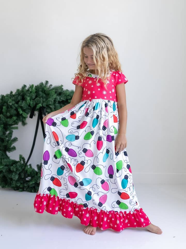 Oopsie Daisy - Wholesale Nightdress - Kids - Kids Christmas Holiday Lights Ruffle Lounge Play Gown