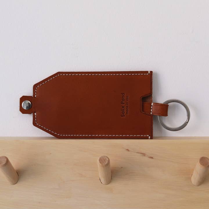 Capot à clé pour la vente par SALIX POND LLC