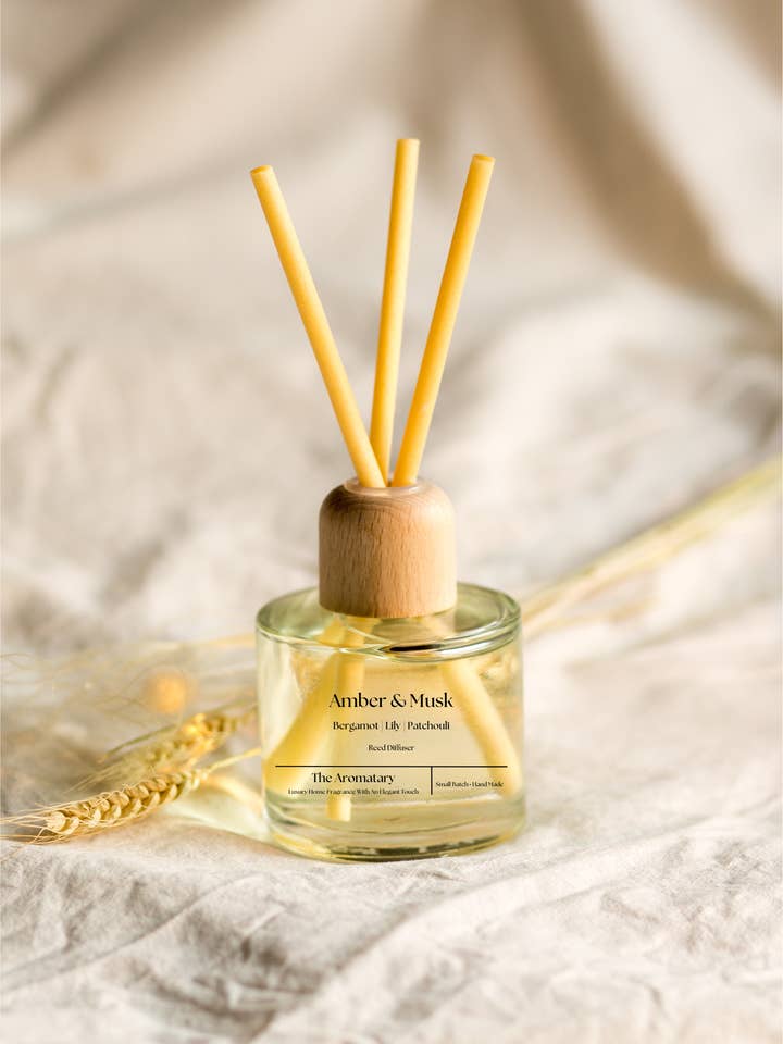 Amber & Musk Reed Diffuser for wholesale by The Aromatary
