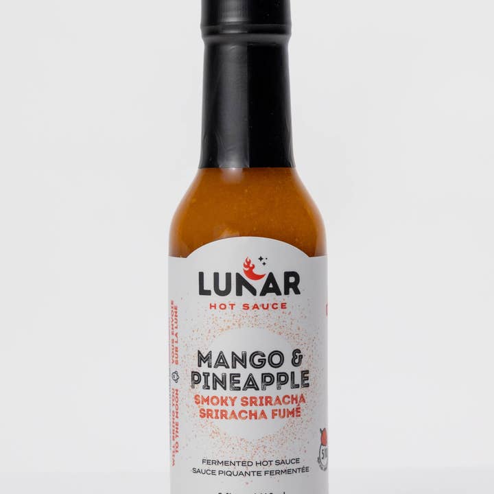 Lunar Hot Sauce - Wholesale Hot sauce - 🏆MANGO & PINEAPPLES SMOKY SRIRACHA 5/10