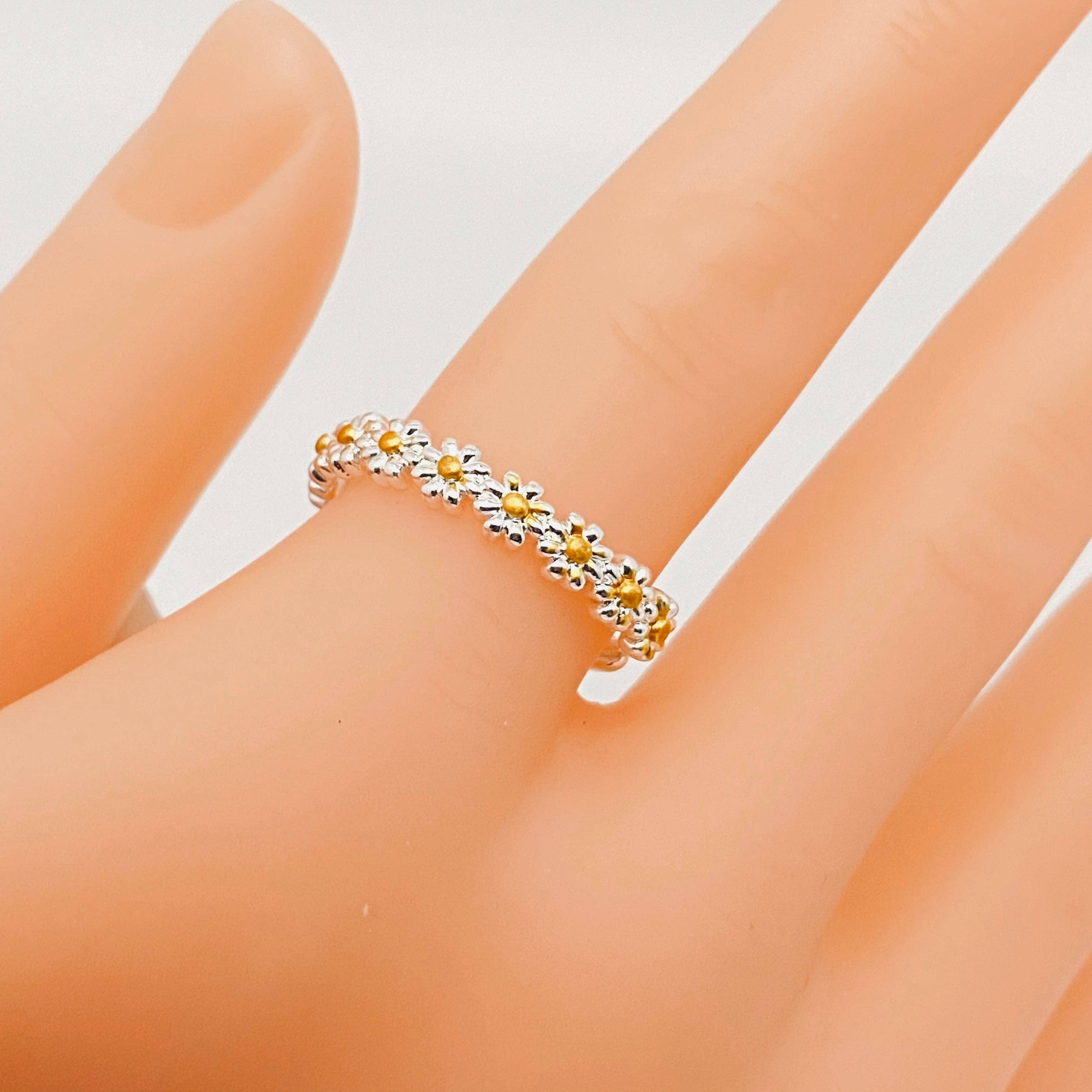 Mio Queena - Wholesale Multi-Stone Ring - Women's Daisy Flower Ring