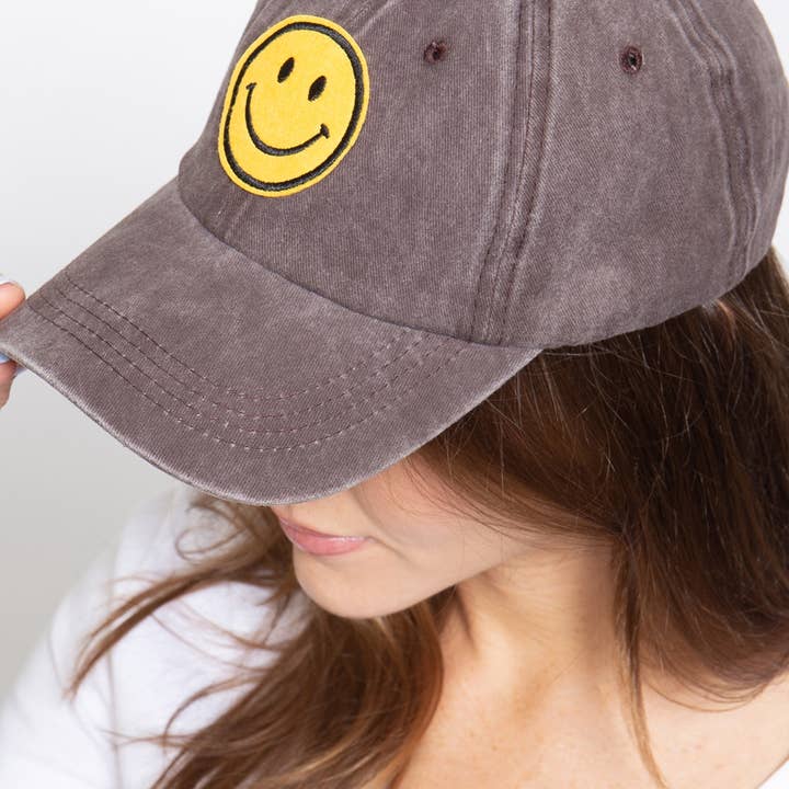 Love and Repeat - Vente Casquette de baseball – femme - CASQUETTE TENDANCE DÉLAVÉE À L'ACIDE SMILEY2