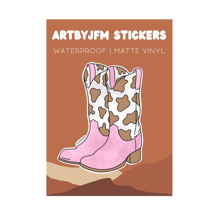 Bottes de cowboy | Autocollant mat imperméable en vinyle imprimé vache pour la vente par artbyjfm
