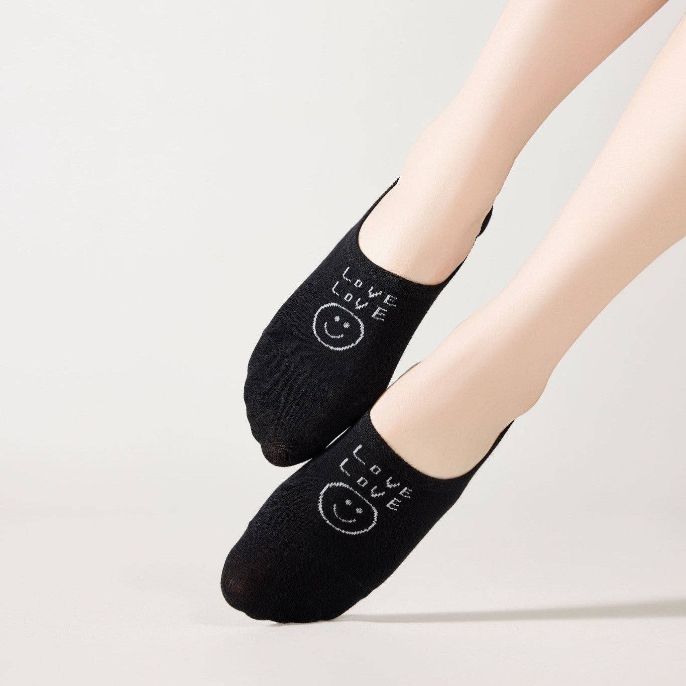 multicoloured Pack of 4 Invisible Smiley Socks for Women I 35-41 for wholesale on Faire5