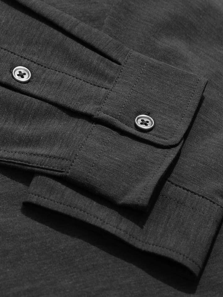 INTO THE AM - Vente Chemise à col boutonné – homme - Chemise boutonnée à manches longues pour hommes4