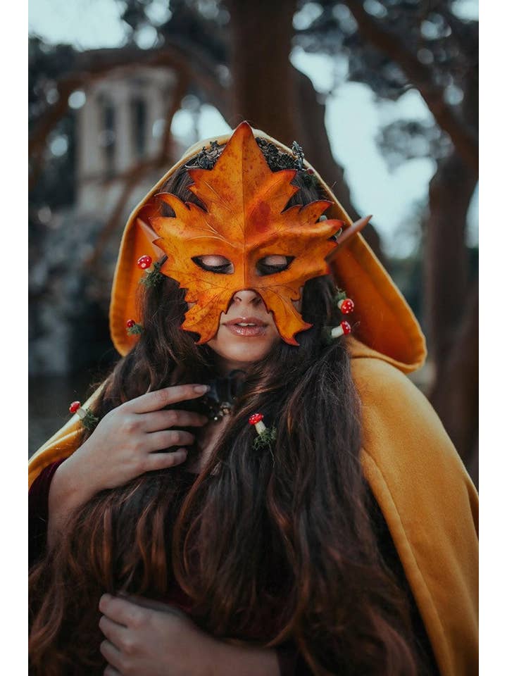 Costurero Real - Wholesale Costume – Women's - Yellow Leaf Maple Leather Druid Autumn Nature Forest2