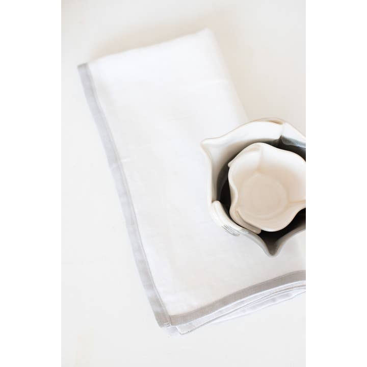 Linen Way Inc. - Wholesale Dinner & Cloth Napkin - Laurel Linen Napkin - Available 13 Colors30