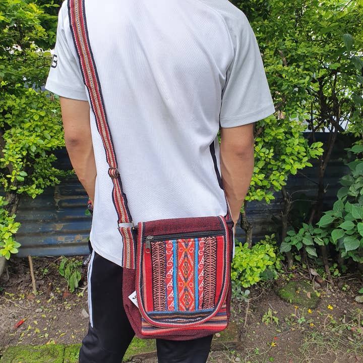 Fwosi – Großhandel Umhängetasche - Damen – Hippie-Tasche, Schultertasche aus Baumwolle. Handgemachte Patchwork-Tasche