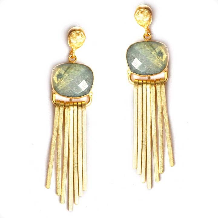 Boucles d'oreilles tendance Gia (labradorite) pour la vente par Gemajesty Jewellery
