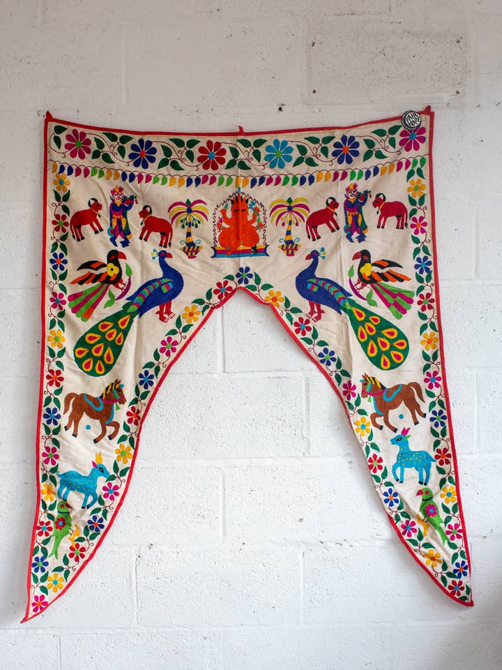 Single Vintage Toran for wholesale by The India Shop