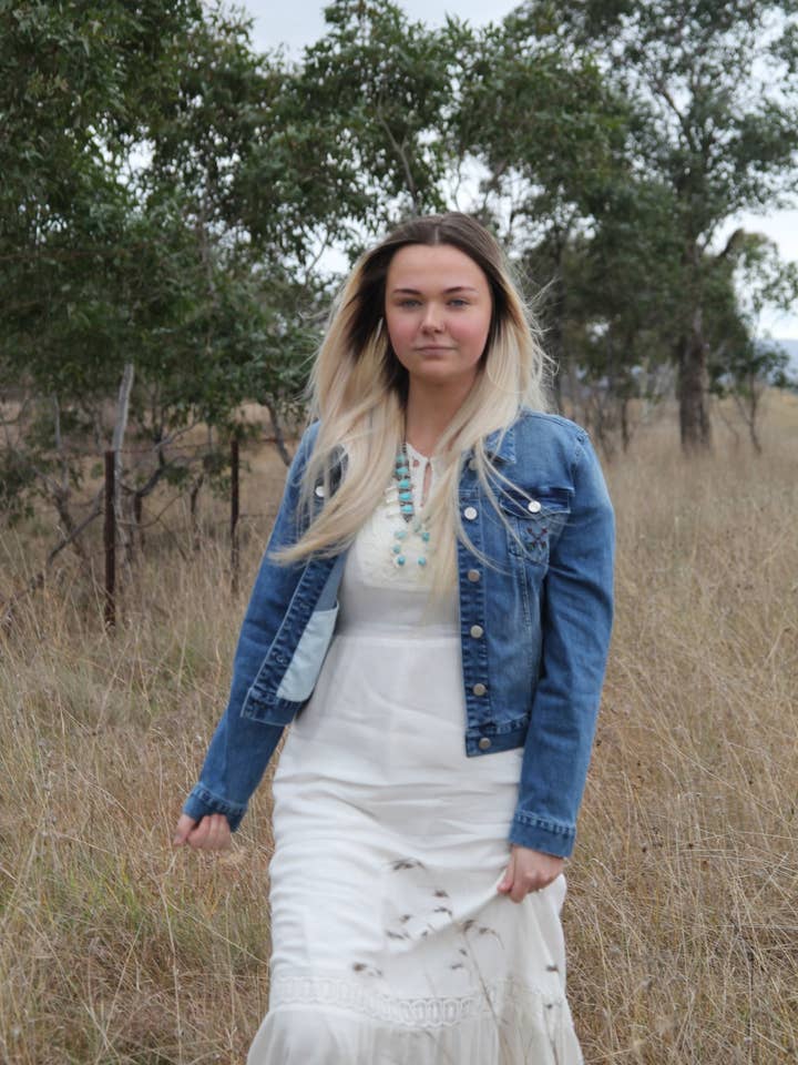 Giacca in denim blu per la vendita all'ingrosso da parte di Native hearts