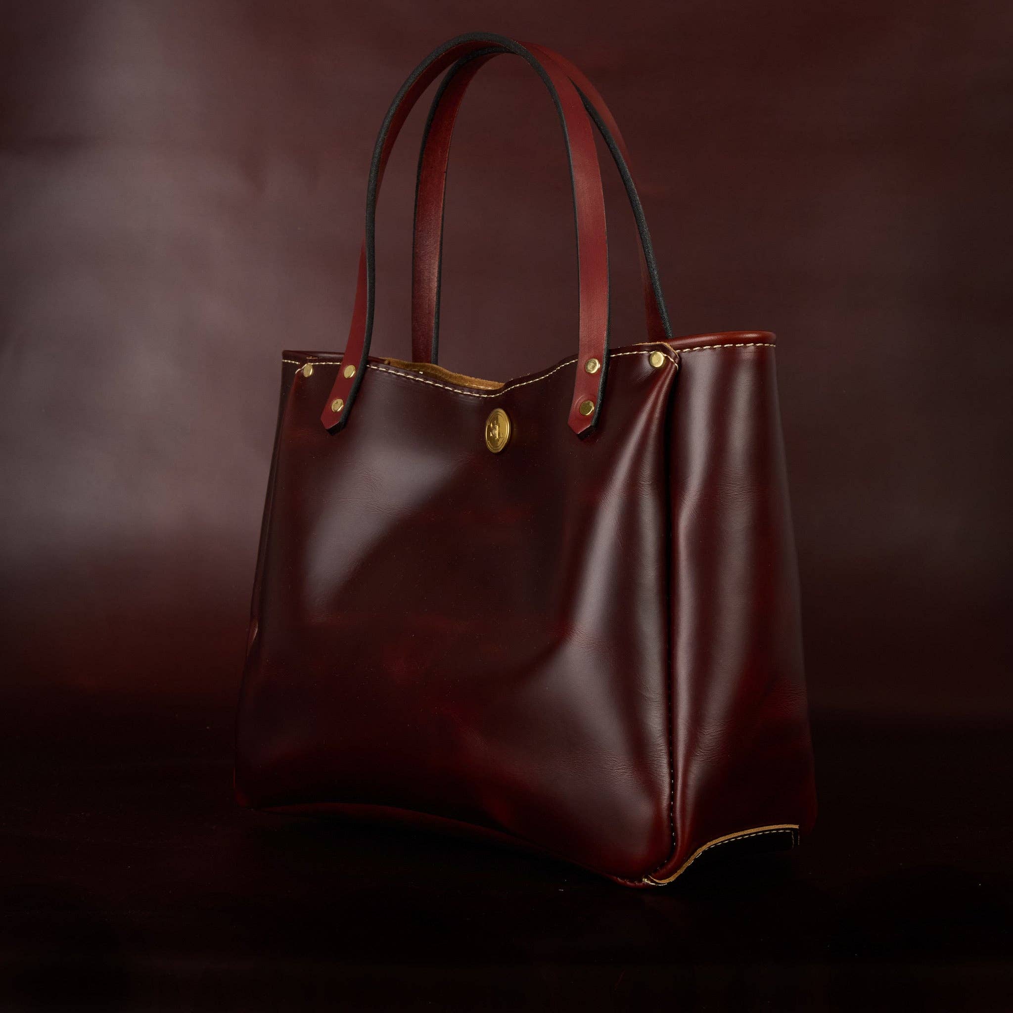 SouthLife Leather Goods - Wholesale Top Handle Bag - Women's - The Small Bucket Bag6