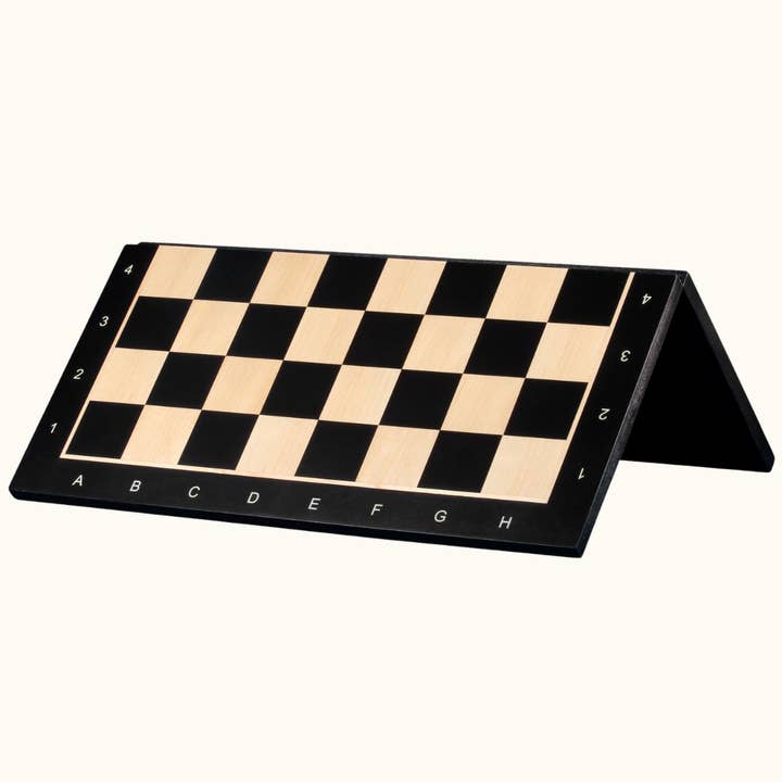 Échiquier pliable – Érable teinté noir – N° 5 & N° 6 pour la vente par Schackmatt.se