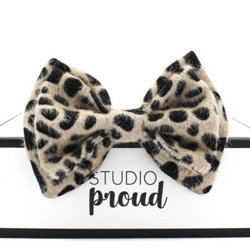 Gravata borboleta de chita Gamla Stan por atacado de Studio Proud