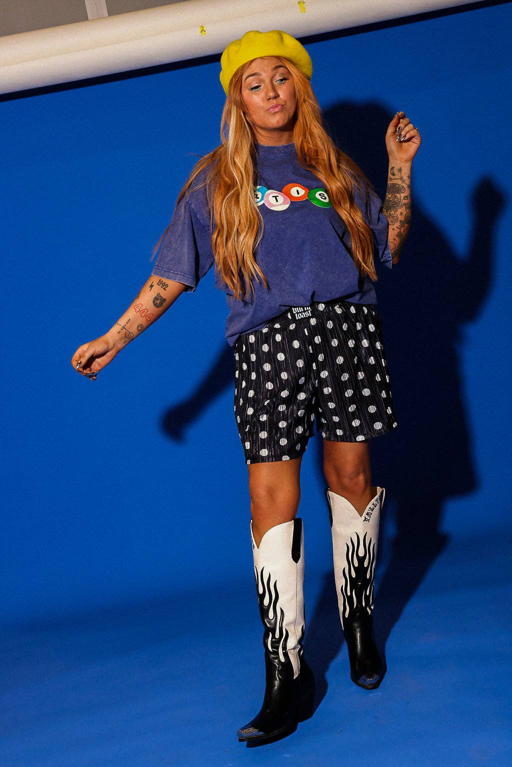 Burnt Toast - Venta al por mayor Pantalones cortos - Mujer - Pantalones Cortos Plisados de Lunares Hot Spot0