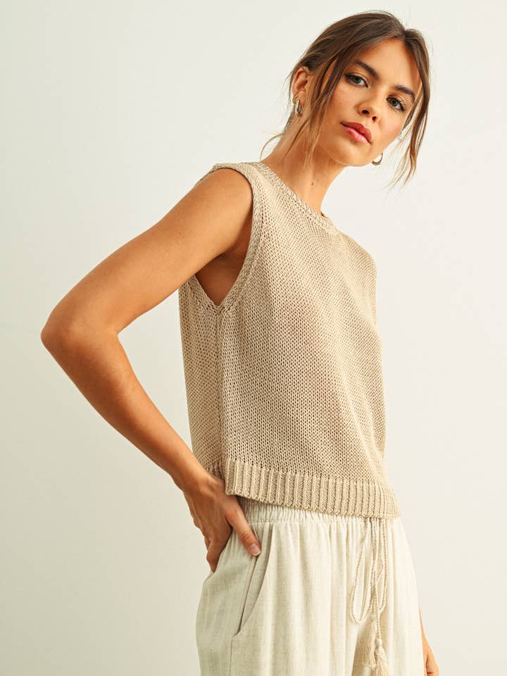 TOP EN MAILLE SANS MANCHES pour la vente par MIOU MUSE