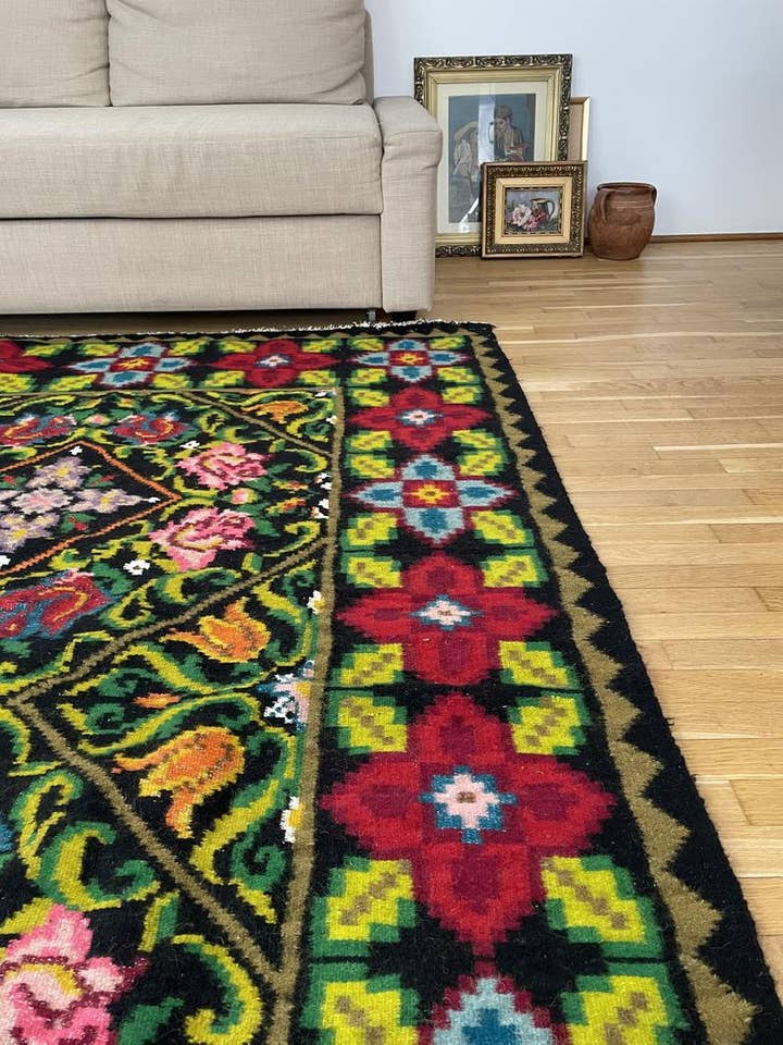 Oltenian floral beautiful rug, handwoven in wool, Romania 2 for wholesale by MADE WITH LOVE RO SRL