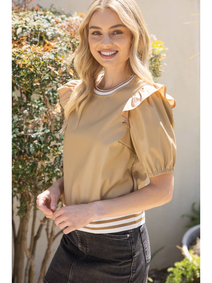 VOY – Blusa - Mulher por atacado – 34534 Blusa com pulseira listrada em pele sintética com babados3