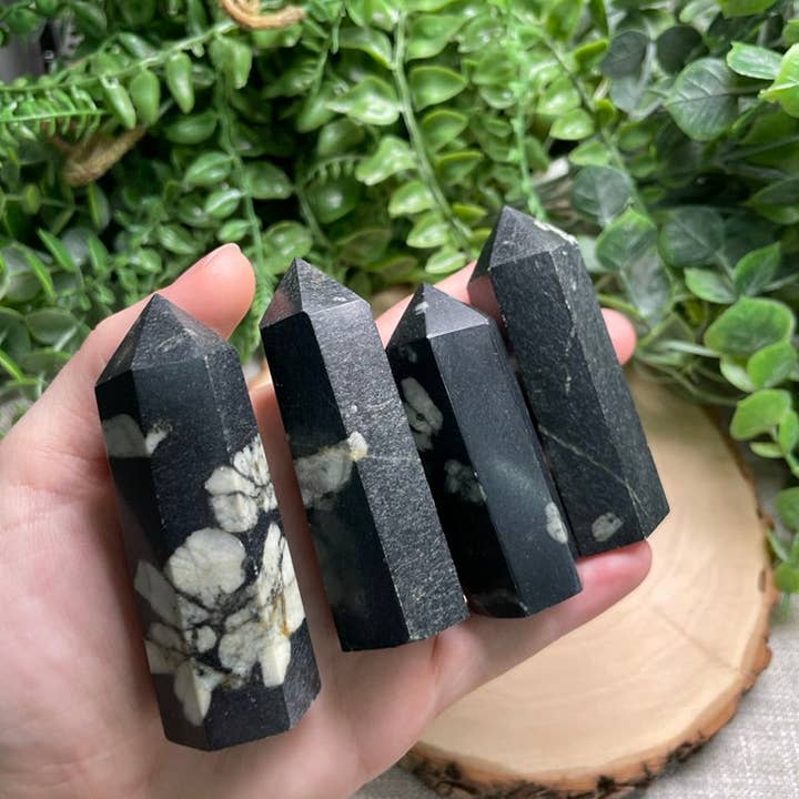 Copper Ashes - Wholesale Spiritual Stone/Crystal - Chrysanthemum Agate Tower