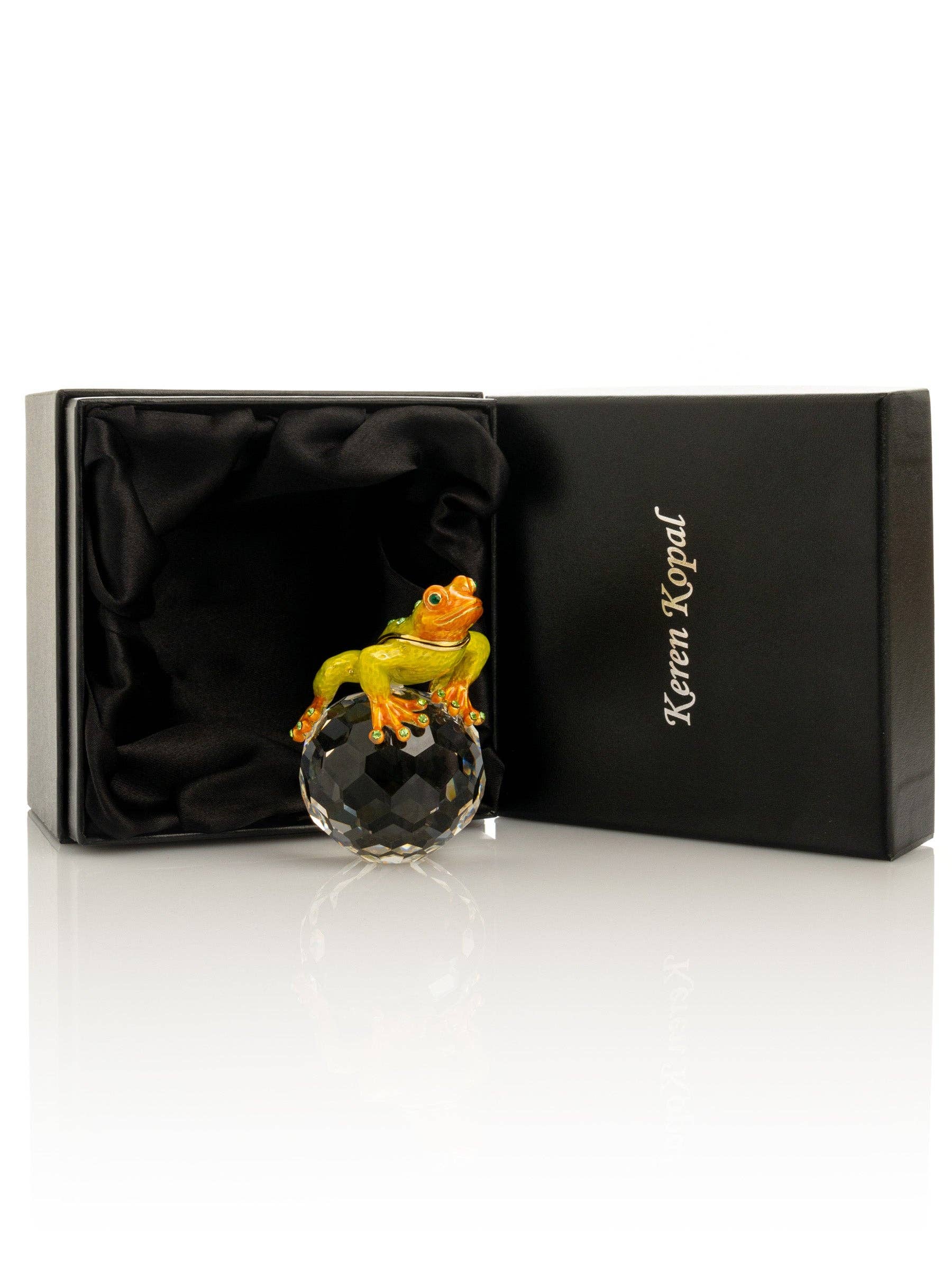 Keren Kopal - Wholesale Decorative Figurine - Frog on Crystal11