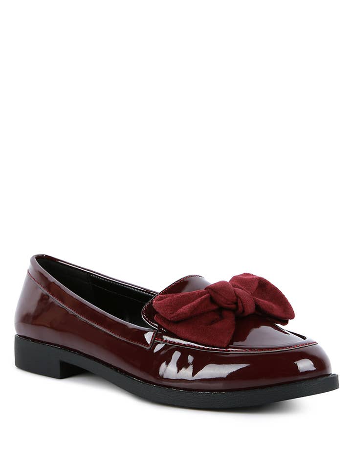 Mocassins en cuir verni Bowberry Bow-Tie pour la vente par Rag Company