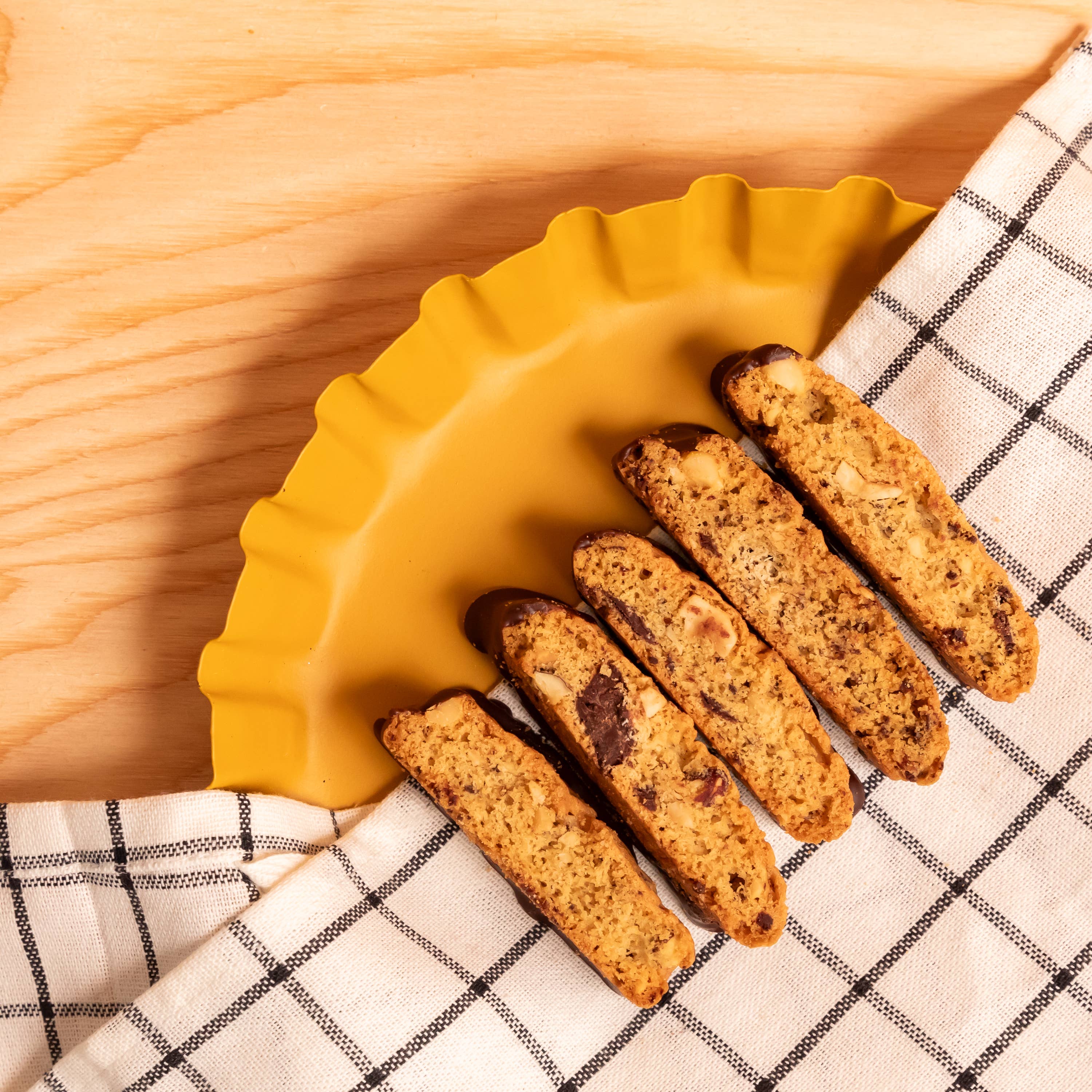 Ranger Chocolate Co. - Wholesale Cookie - Hazelnut Biscotti with Dark Chocolate Chips3