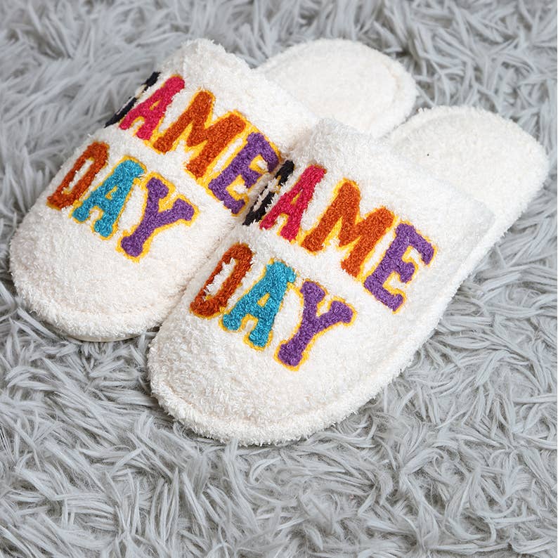 MULTI Speldag Broderade Inomhustofflor för wholesale på Faire0