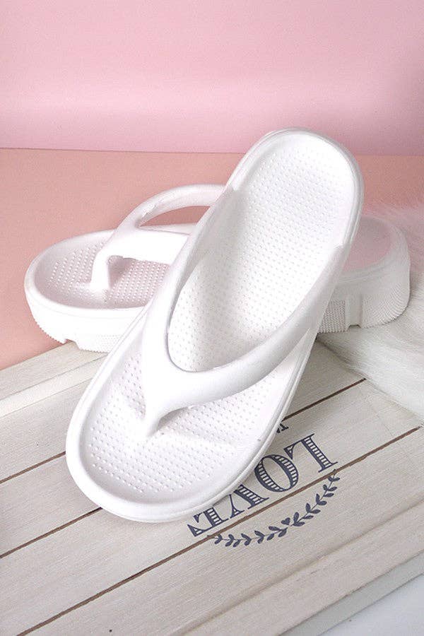 JOSSLYN by wall to wall - Wholesale Slides - Women's - NON SLIP EVA COMFY CHUNKY CLOUD SLIDES SLIPPERS  | 40SP0124