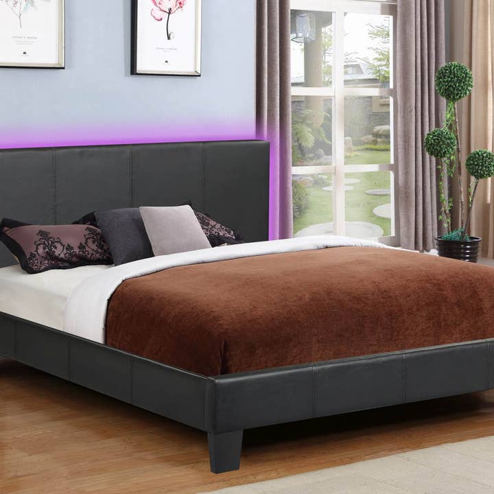Husky® Furniture and Mattresses - Wholesale Bed - Husky® Value Plateform Bed1