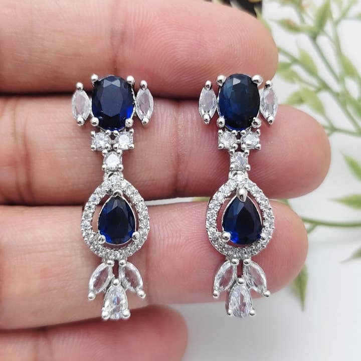 Midnight Grace Mørkeblå CZ Øreringe – Amerikansk Diamantglans for engroshandel hos Vinnis Jewelry