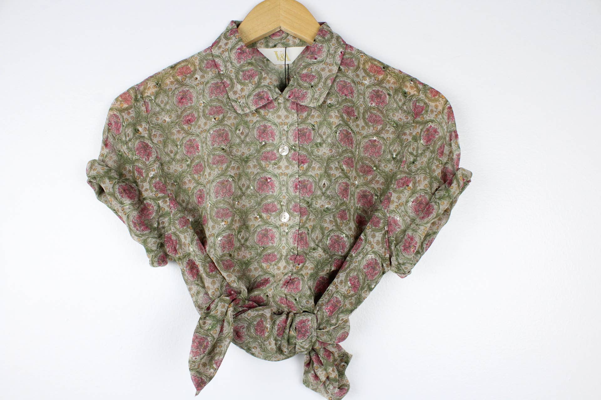 Sun's Out! - Wholesale Button Down Shirt - Women's - Vintage Short-Sleeve Button Up Blouse - Original Length28