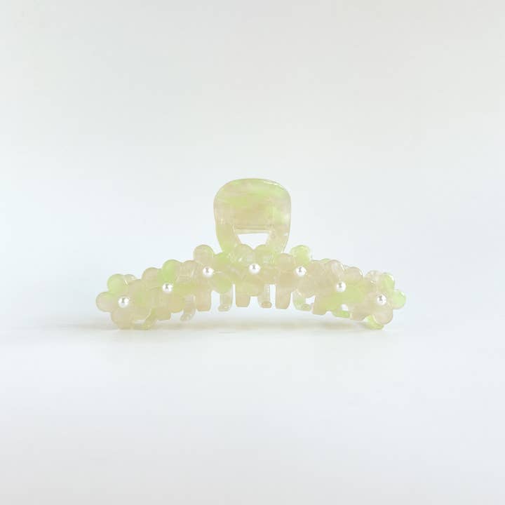 Assorted Callie | Flower and Pearl Detail Claw Clip for wholesale on Faire
